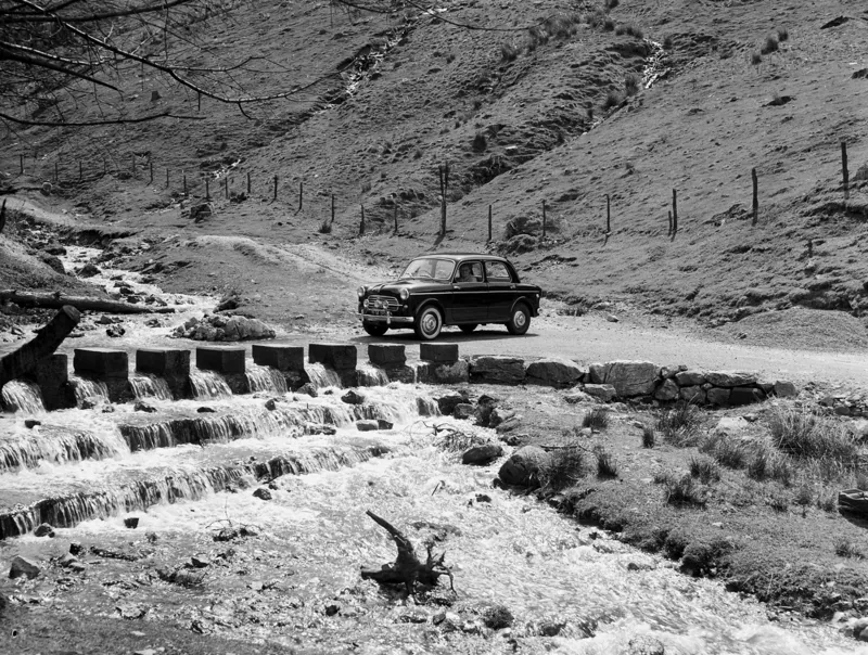 Geoff Charles road tests the Fiat 1100 (1451497)
