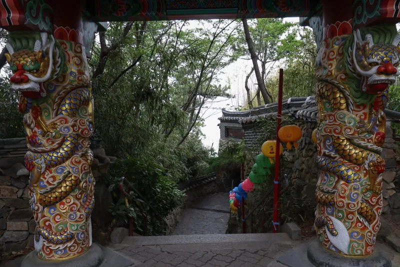 Haedong Yonggungsa Temple 20200522 011