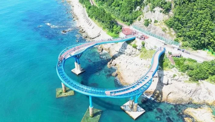 청사포 다릿돌 전망대 / 사진=청사포다릿돌전망대