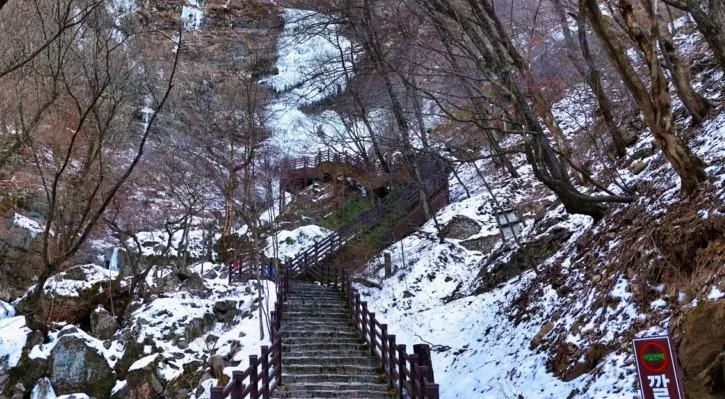 구곡폭포 가는 길 / 사진=춘천시 공식 블로그