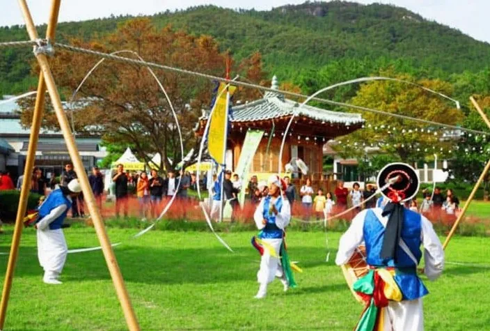 강진청자축제 전통놀이 / 사진=대한민국 구석구석