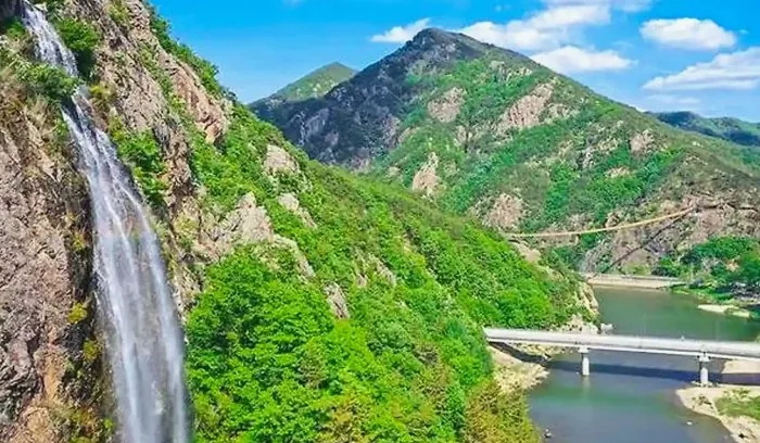 금산 원골 인공폭포 / 사진=금산군 문화관광