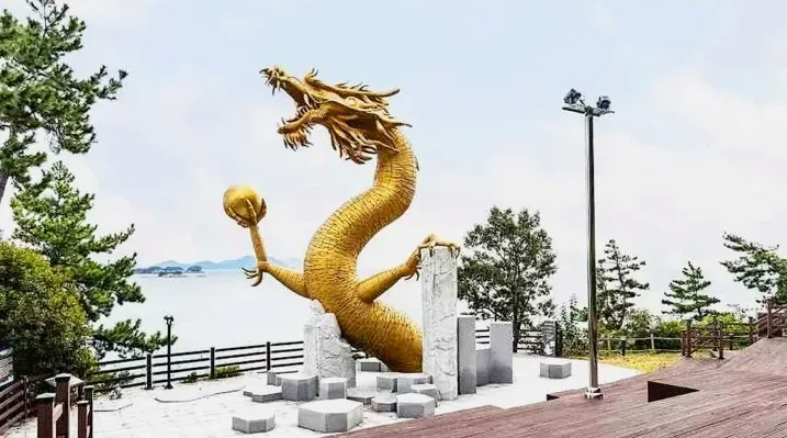 영남 용바위 / 사진=한국관광콘텐츠랩