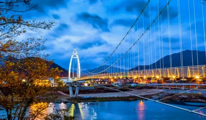대황강 출렁다리 야경 / 사진=곡성 공식블로그