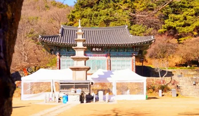 공주 신원사 대웅보전 / 사진=공주 공식 블로그 박진희