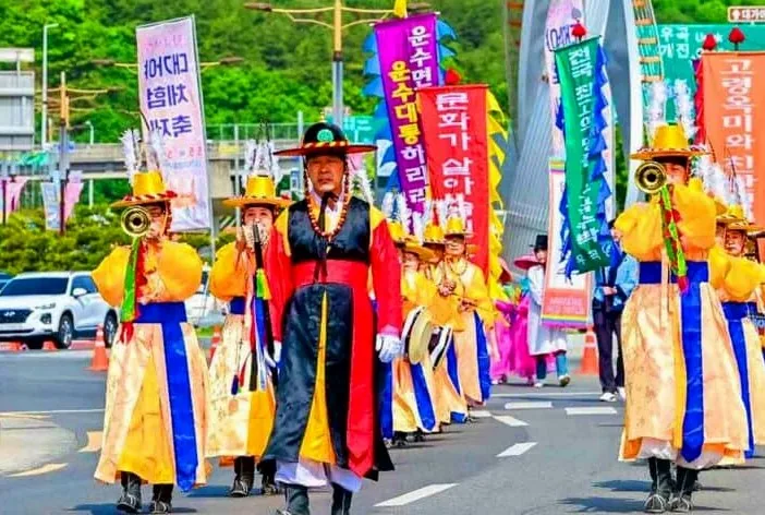 고령대가야축제 퍼레이드 / 사진=공공누리 고령대가야 관협축제팀