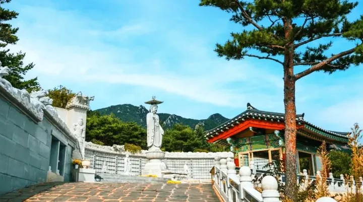 화암사 미륵대불 / 사진=강원관광
