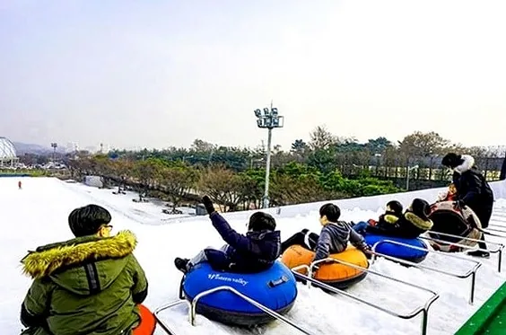 인천 문학경기장 스노우파크 / 야놀자
