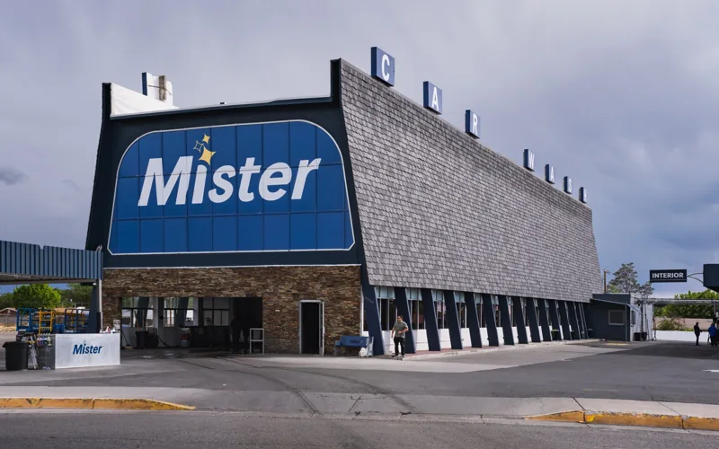 Mister Car Wash, 9516 Snow Heights Circle NE, Albuquerque, N