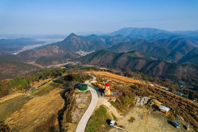 군위 화산마을 풍차전망대