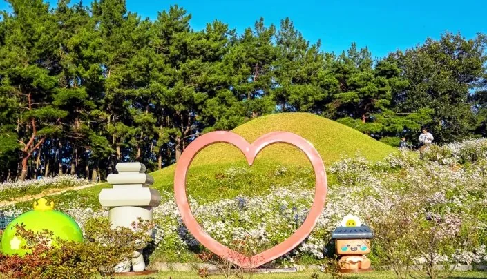 서악동 고분군 / 사진=경주문화관광