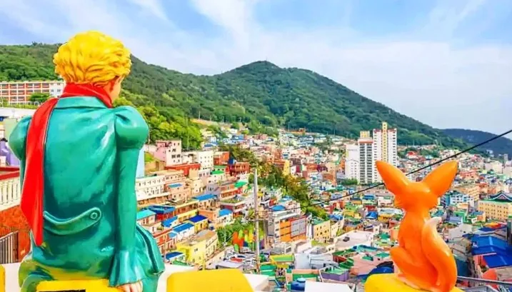 부산 감천문화마을 / 사진=한국관광공사 부산관광공사