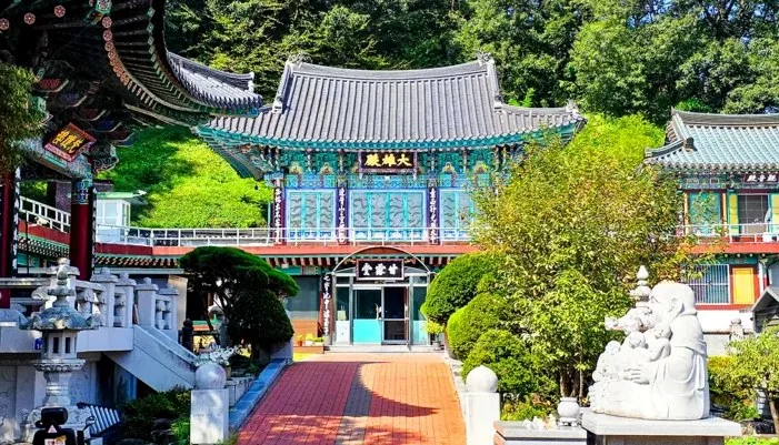 능가사 대웅전 / 사진= 함안군 공식 블로그 김명훈