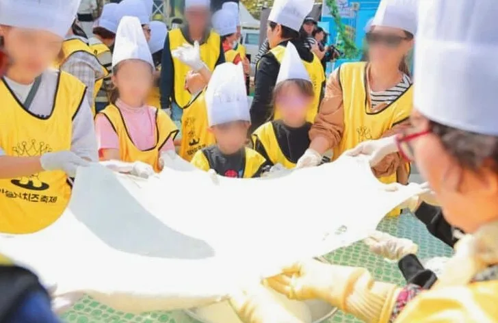임실N치즈축제 치즈늘리기 / 사진=임실N치즈축제