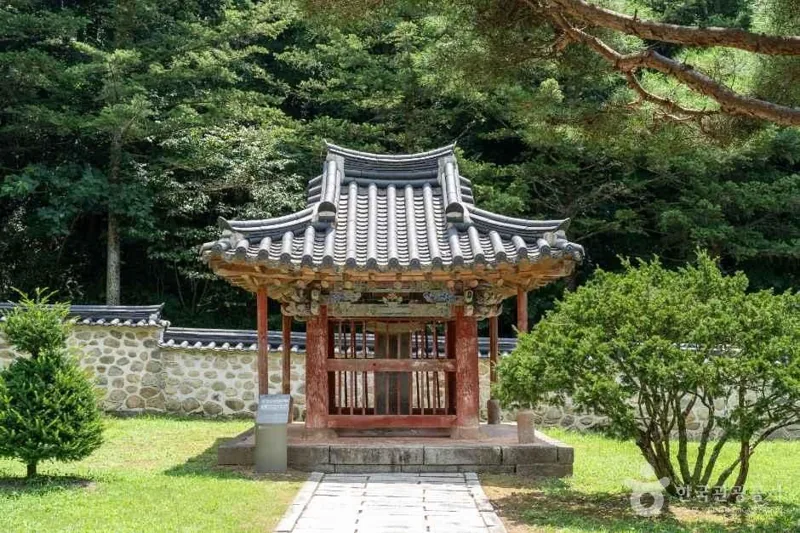 논개사당