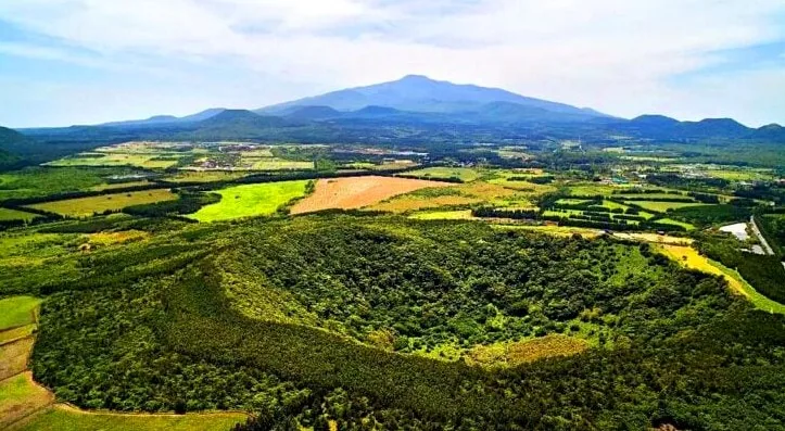 산굼부리 항공뷰 / 사진=비짓제주