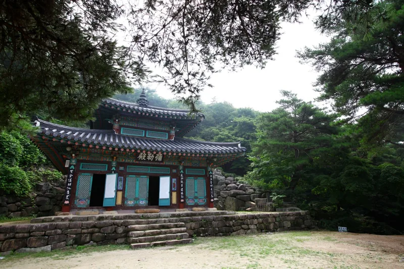 만어사