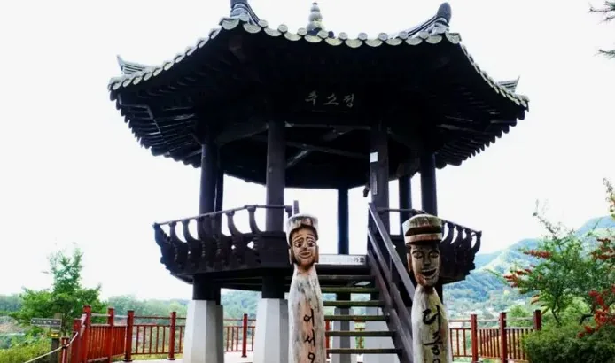 부소담악 추소정 / 사진=옥천군청 블로그