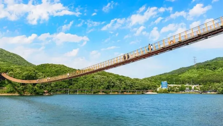 마장호수 출렁다리 모습 / 사진=한국관광공사 안영관