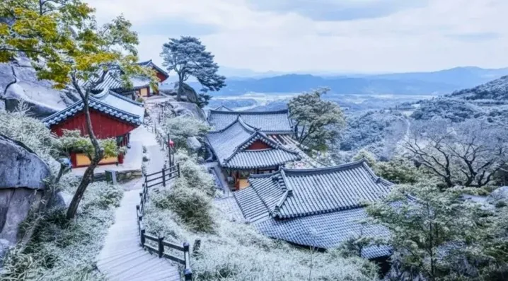 정취암 설경 / 사진=게티이미지뱅크,AI