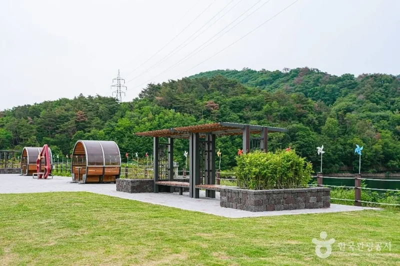 송정 박상진호수공원