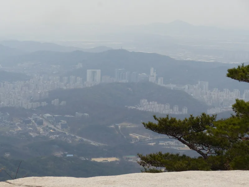 Bukhansan National Park (북한산국립공원) - view from peak Wonhyobon
