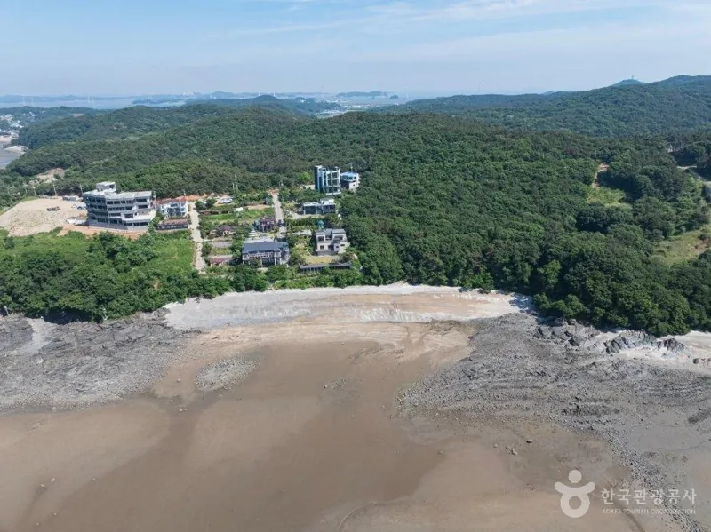 영흥도 몽돌해변