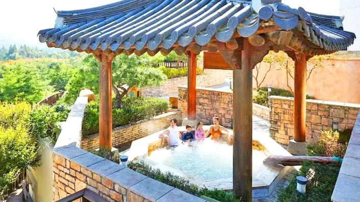 덕산온천 / 사진=예산군 문화관광